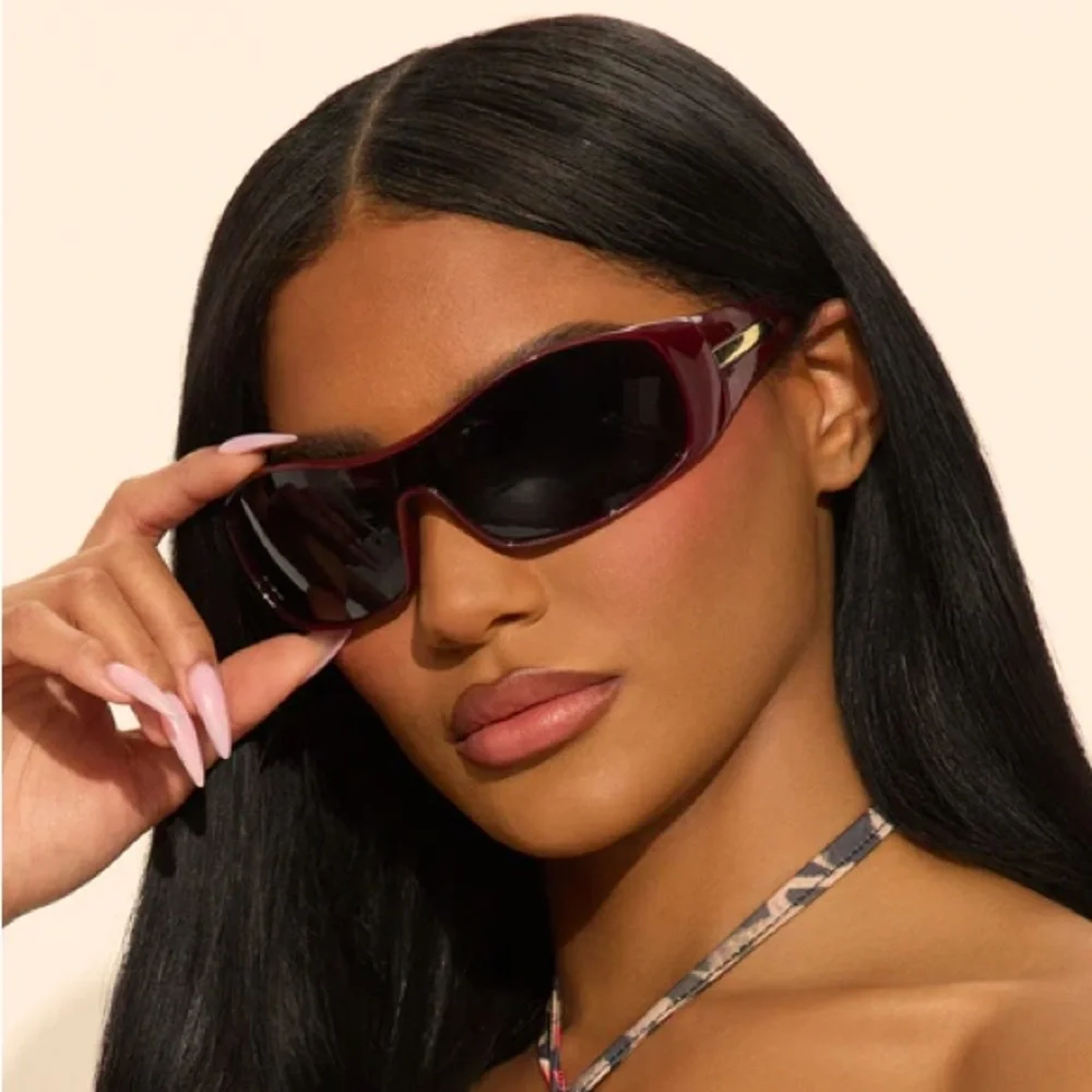 Fashion Nova dark red